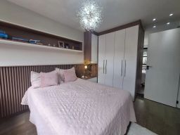 https://img.olx.com.br/thumbs256x256/88/887564527532225.jpg