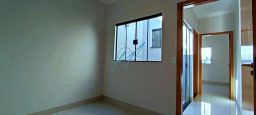 https://img.olx.com.br/thumbs256x256/88/887585631413742.jpg