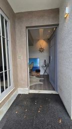 https://img.olx.com.br/thumbs256x256/88/887598283234213.jpg