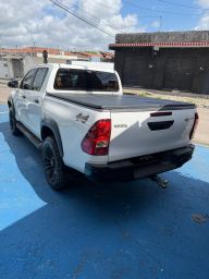 https://img.olx.com.br/thumbs256x256/88/887625428074253.jpg