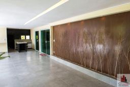 https://img.olx.com.br/thumbs256x256/88/887647779019922.jpg