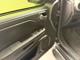https://img.olx.com.br/thumbs256x256/88/887665786533967.jpg