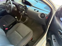 https://img.olx.com.br/thumbs256x256/88/887675306296993.jpg