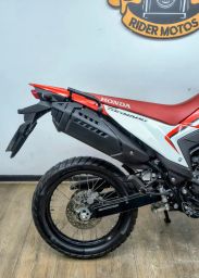 https://img.olx.com.br/thumbs256x256/88/887684673348816.jpg