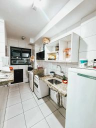 https://img.olx.com.br/thumbs256x256/88/888530769496949.jpg