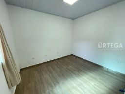 https://img.olx.com.br/thumbs256x256/88/888584523392350.jpg
