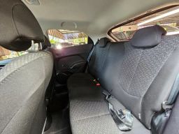 https://img.olx.com.br/thumbs256x256/88/888637665589305.jpg
