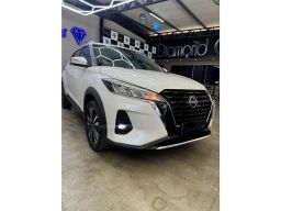 https://img.olx.com.br/thumbs256x256/88/888665329207300.jpg