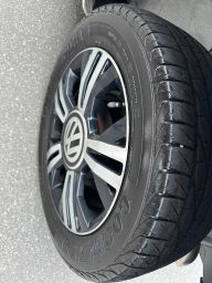 https://img.olx.com.br/thumbs256x256/88/889547397784968.jpg