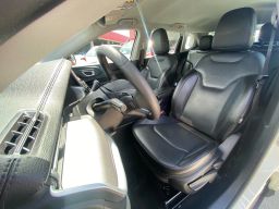 https://img.olx.com.br/thumbs256x256/88/889560157404754.jpg
