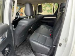 https://img.olx.com.br/thumbs256x256/88/889639098737995.jpg