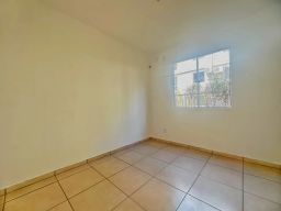 https://img.olx.com.br/thumbs256x256/89/890506755264806.jpg