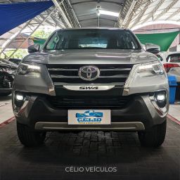 https://img.olx.com.br/thumbs256x256/89/890692312703681.jpg