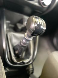 https://img.olx.com.br/thumbs256x256/89/892651436220347.jpg