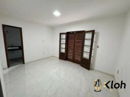 https://img.olx.com.br/thumbs256x256/89/893530632475002.jpg