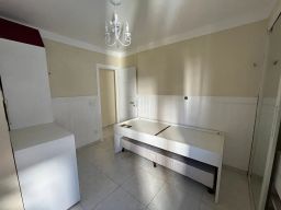 https://img.olx.com.br/thumbs256x256/89/893574162046043.jpg