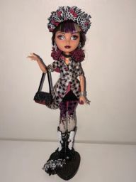 Boneca ever after high Lizzie Hearts Way too Woonderland - Artigos infantis  - Jardim São Paulo, Americana 1250675022