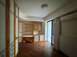 https://img.olx.com.br/thumbs256x256/89/895561398160577.jpg