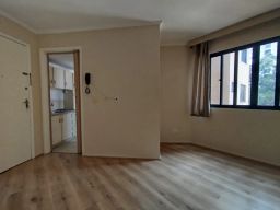 https://img.olx.com.br/thumbs256x256/89/895570283310802.jpg