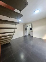 https://img.olx.com.br/thumbs256x256/89/895585881447482.jpg