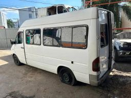 https://img.olx.com.br/thumbs256x256/89/895594861784589.jpg