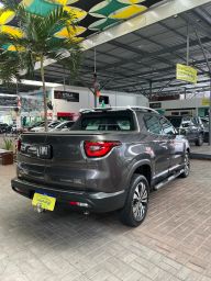 https://img.olx.com.br/thumbs256x256/89/895640425380736.jpg