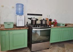 https://img.olx.com.br/thumbs256x256/89/896318790123831.jpg