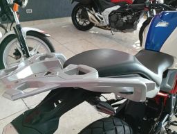 https://img.olx.com.br/thumbs256x256/89/896569381746796.jpg