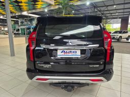 https://img.olx.com.br/thumbs256x256/89/896630452755063.jpg