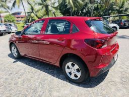 https://img.olx.com.br/thumbs256x256/89/896698430074960.jpg