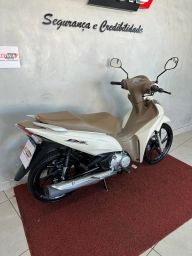 https://img.olx.com.br/thumbs256x256/89/897576408101402.jpg