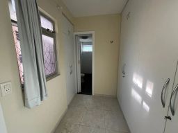 https://img.olx.com.br/thumbs256x256/89/897582761195082.jpg