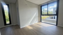 https://img.olx.com.br/thumbs256x256/89/897597270633099.jpg