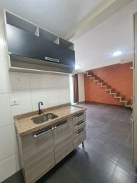 https://img.olx.com.br/thumbs256x256/89/898520889951480.jpg