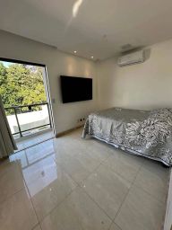 https://img.olx.com.br/thumbs256x256/89/898561643609157.jpg