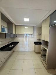 https://img.olx.com.br/thumbs256x256/89/898638892203331.jpg