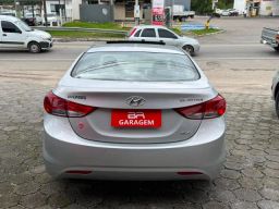 https://img.olx.com.br/thumbs256x256/89/898664666440482.jpg