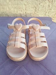 https://img.olx.com.br/thumbs256x256/89/899534274798592.jpg