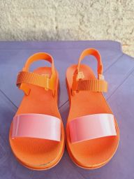 https://img.olx.com.br/thumbs256x256/89/899534279079605.jpg