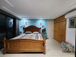 https://img.olx.com.br/thumbs256x256/89/899550889581342.jpg