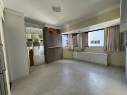 https://img.olx.com.br/thumbs256x256/89/899584284751546.jpg