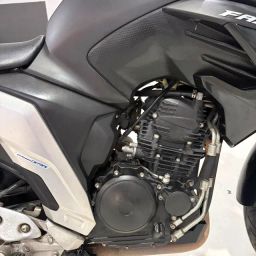 https://img.olx.com.br/thumbs256x256/89/899623917239733.jpg
