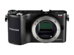 Título do anúncio: camera Samsung Nx200 Black 20Mpxs