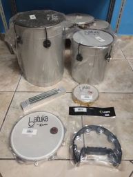 https://img.olx.com.br/thumbs256x256/90/900453085840551.jpg