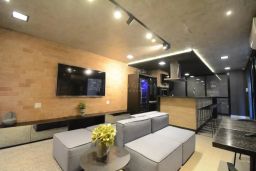 https://img.olx.com.br/thumbs256x256/90/900582404451708.jpg