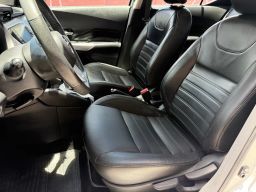 https://img.olx.com.br/thumbs256x256/90/900631694470370.jpg