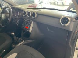 https://img.olx.com.br/thumbs256x256/90/900633083242743.jpg
