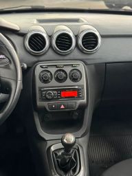 https://img.olx.com.br/thumbs256x256/90/900646309670473.jpg