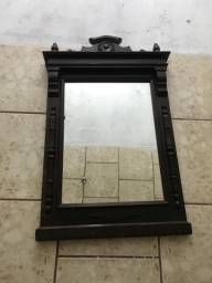 Título do anúncio: Espelho madeira maciça relíquia antiguidade 
