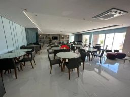 https://img.olx.com.br/thumbs256x256/90/902581391005166.jpg